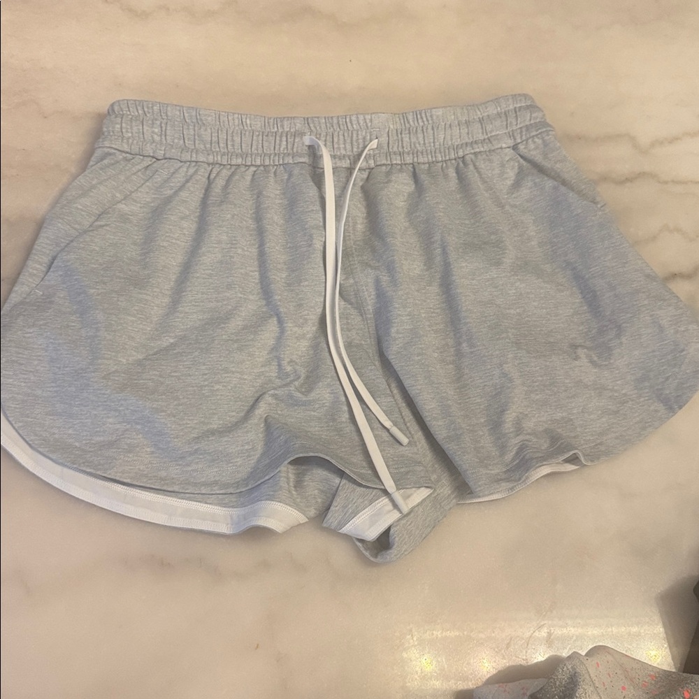 Lululemon NWOT Small Gray Athletic Shorts with White Trim